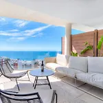 Stunning 2 Bedroom Apartment. * Fuengirola